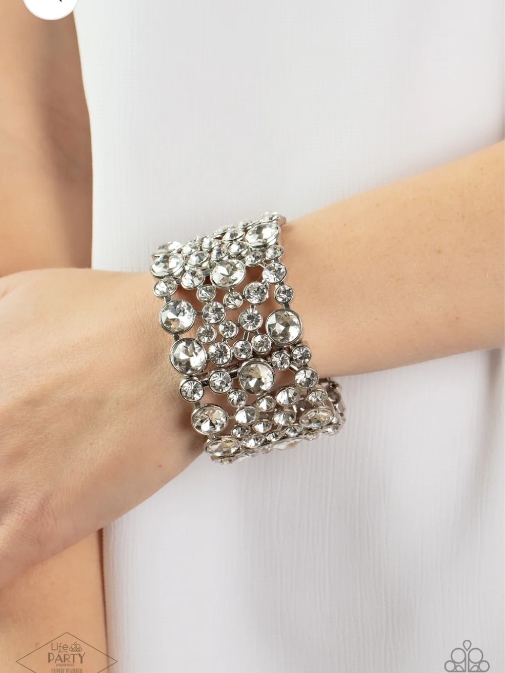 Paparazzi One Up Zi Bracelet Collection